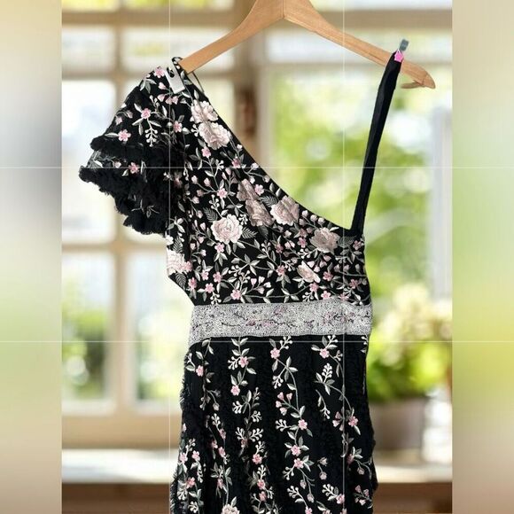 Mac Duggal Embroidered One Shoulder Gown Black Floral Lace up Dress NWT - Picture 5 of 16